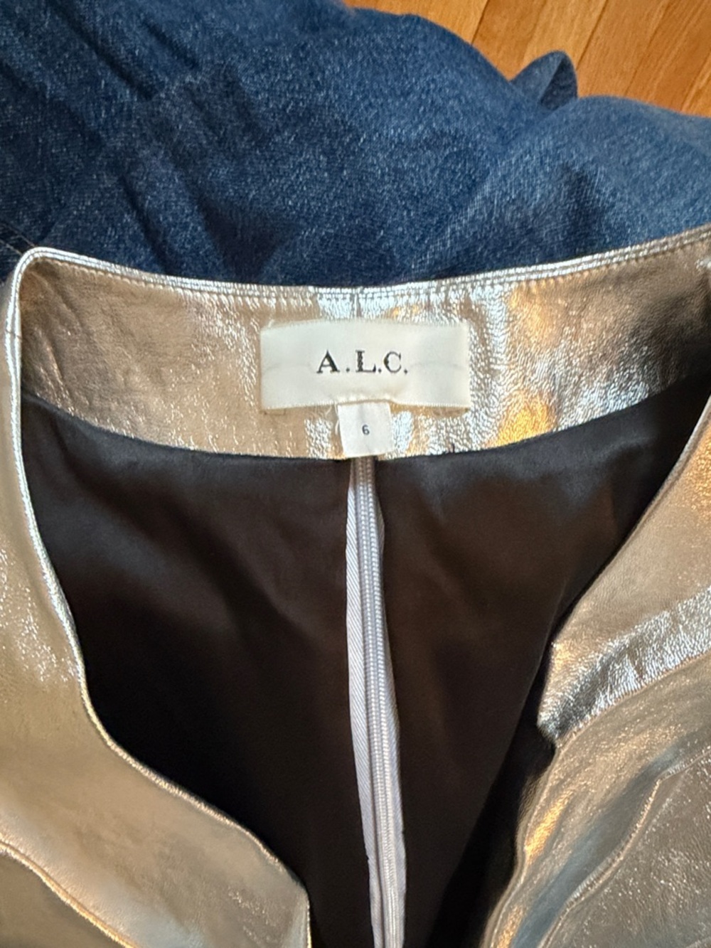 A.L.C. Metallic Silver V-Neck Twist Mini Dress - Picture 5 of 6